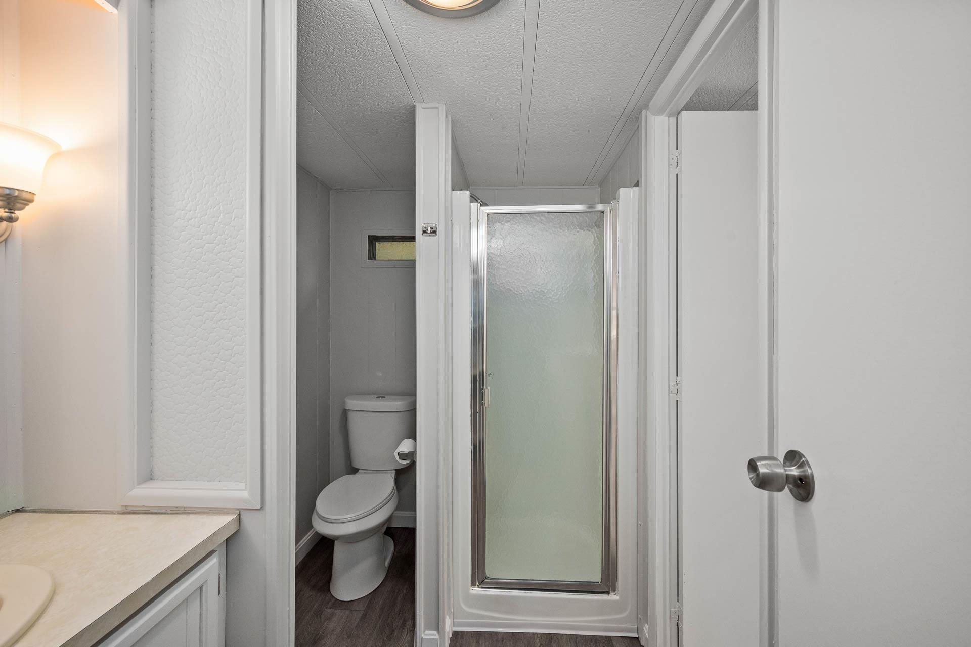 804 Nottingham Drive Exeter, NH 03833 - Photo 5 of 14