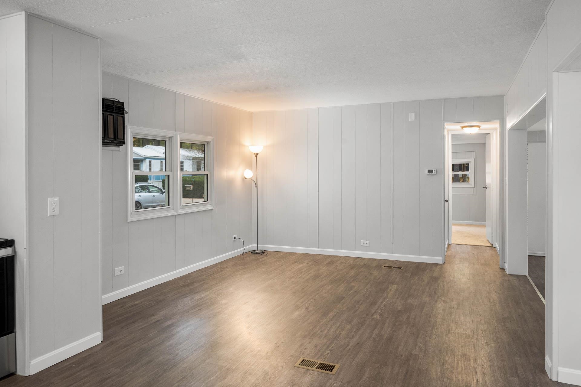 804 Nottingham Drive Exeter, NH 03833 - Photo 8 of 14