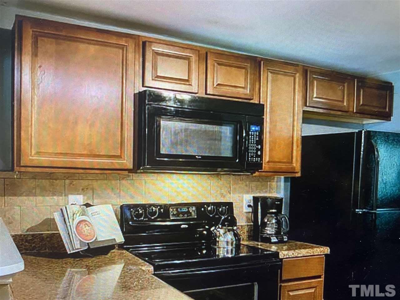 821 Hanson Road Durham, NC 27713 - Photo 3 of 27 Gallery Image 3