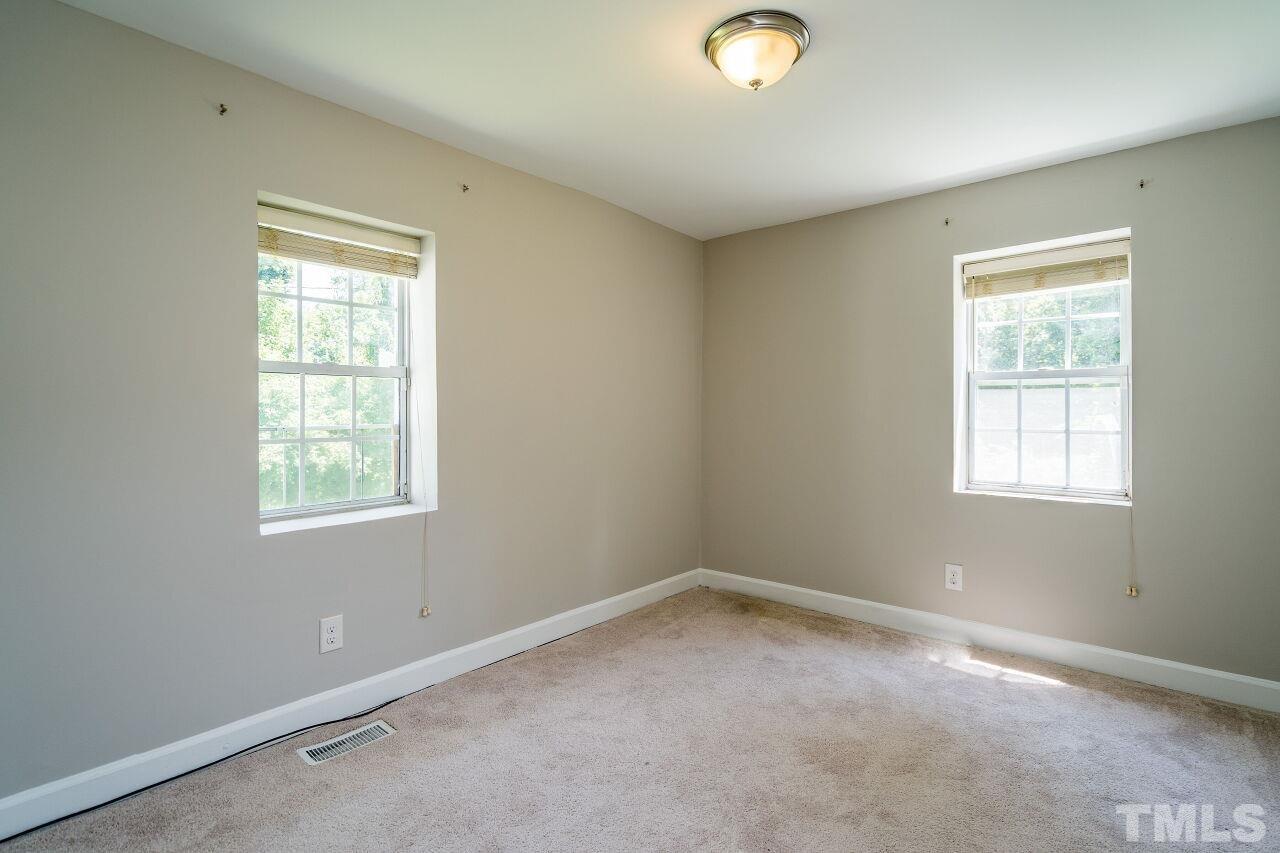 821 Hanson Road Durham, NC 27713 - Photo 22 of 27 Gallery Image 22