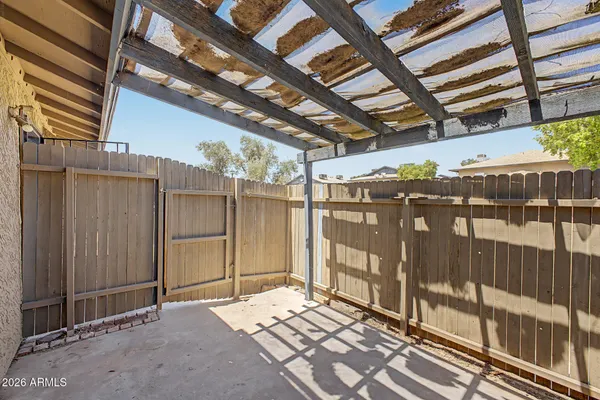 $199,900 | 286 West Palomino Drive, Unit 17, Chandler, AZ 85225