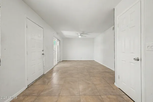 $199,900 | 286 West Palomino Drive, Unit 17, Chandler, AZ 85225