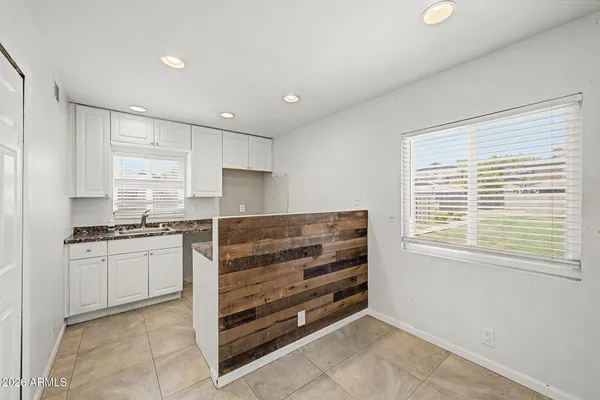 $199,900 | 286 West Palomino Drive, Unit 17, Chandler, AZ 85225