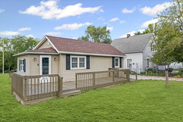 $107,000 | 1910 Adams Street, Tilton, IL 61833
