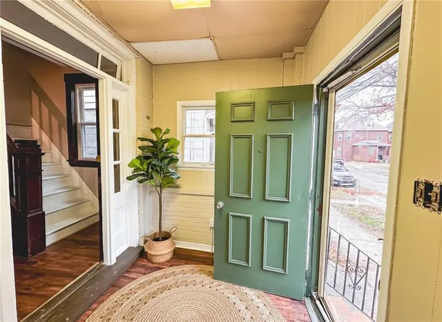 a view of a entryway door of the house