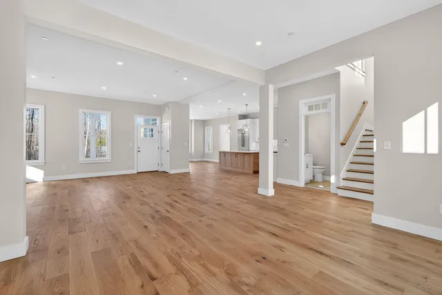 $1,798,000 | 9 Acorn Avenue, Kennebunkport, ME 04046