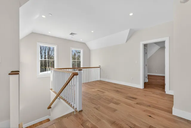 $1,798,000 | 9 Acorn Avenue, Kennebunkport, ME 04046