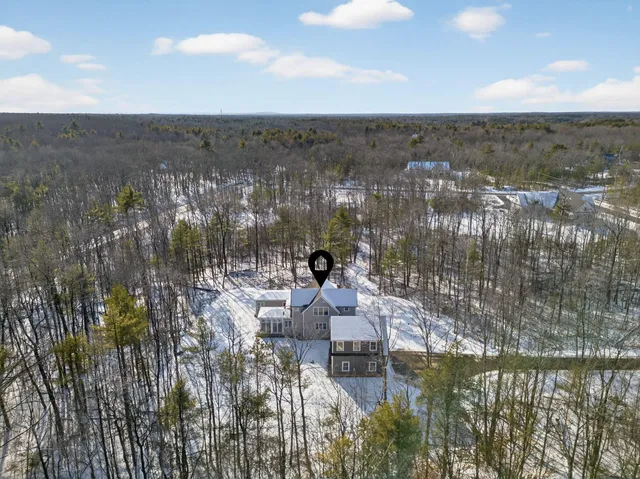 $1,798,000 | 9 Acorn Avenue, Kennebunkport, ME 04046