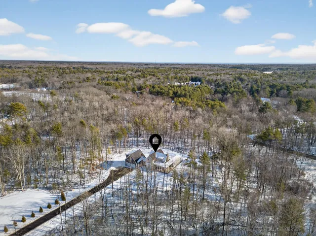 $1,798,000 | 9 Acorn Avenue, Kennebunkport, ME 04046