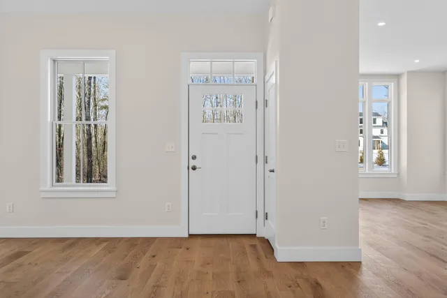 $1,798,000 | 9 Acorn Avenue, Kennebunkport, ME 04046