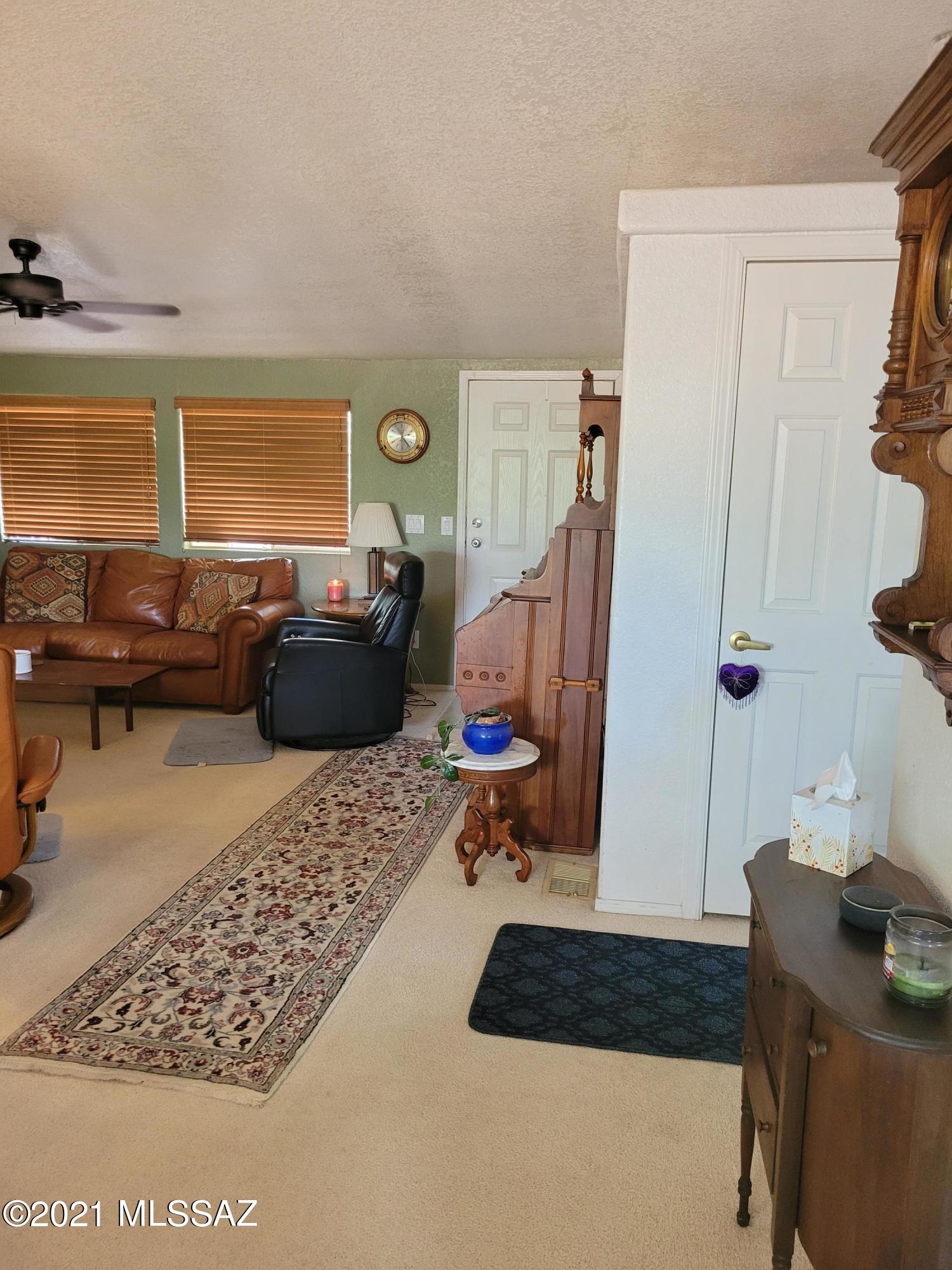 16211 North Silverthorn Road Tucson, AZ 85739 - Photo 14 of 36