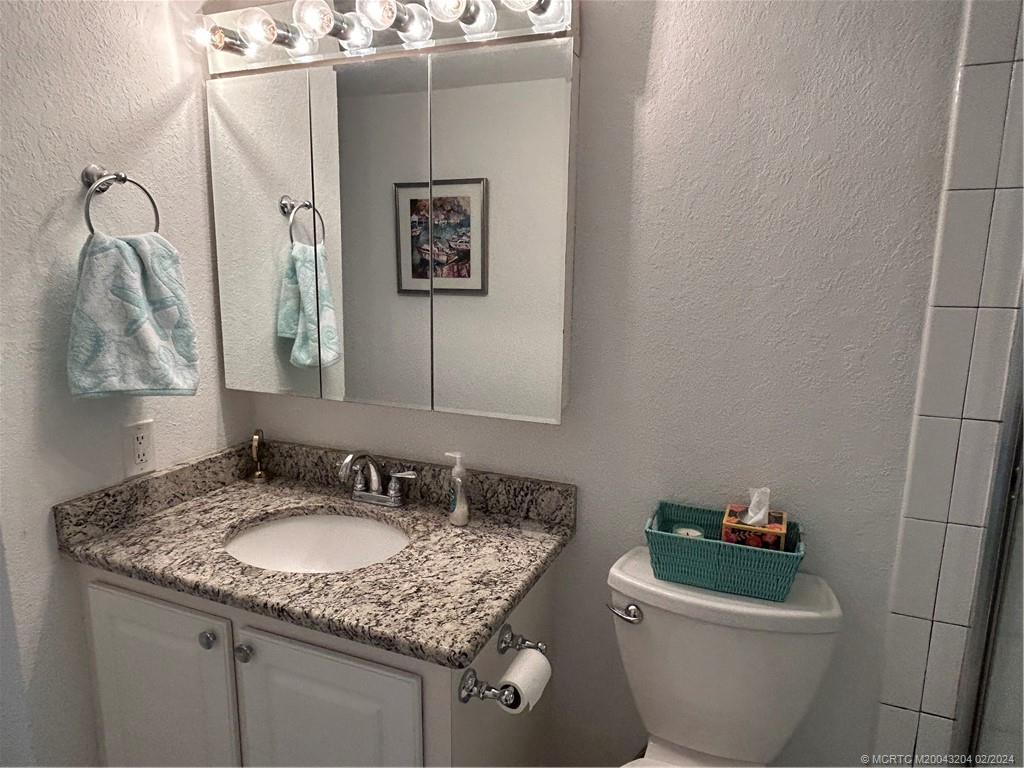 1971 Southwest Palm City Road, Unit D 36 Stuart, FL 34994 - Photo 17 of 30 Gallery Image 17