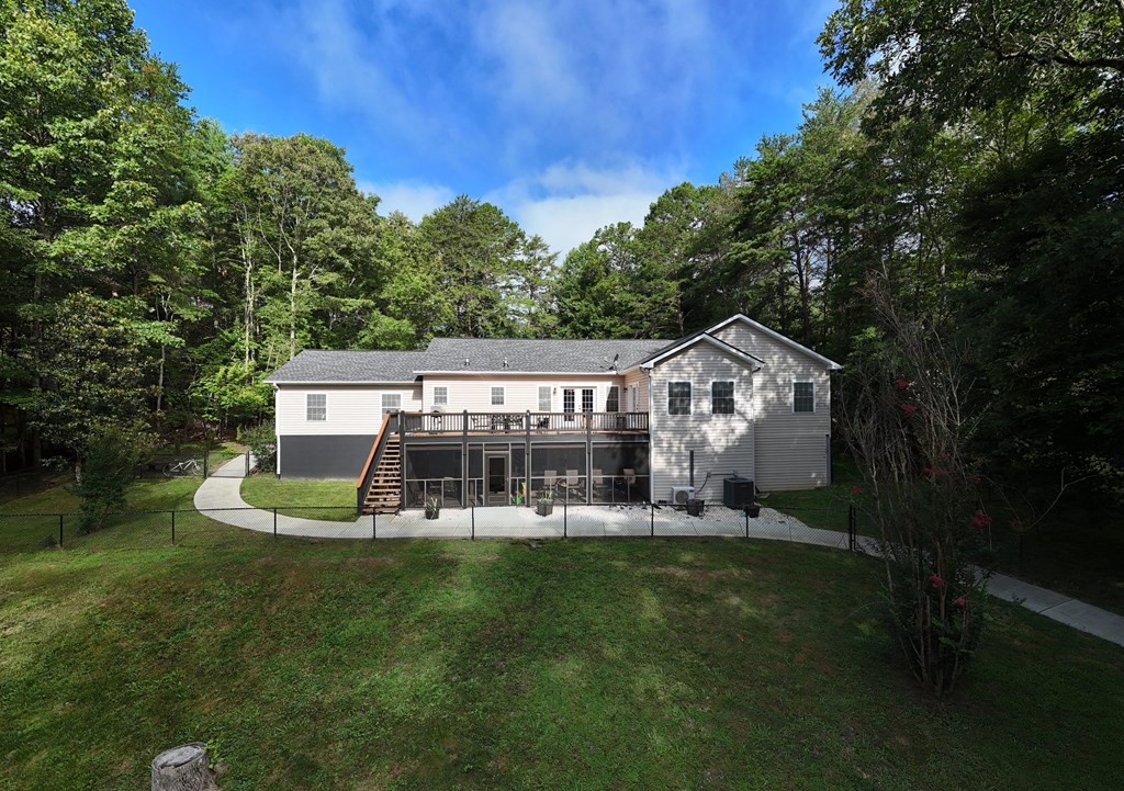 79 Mashie Lane Murphy, NC 28906 - Photo 2 of 76