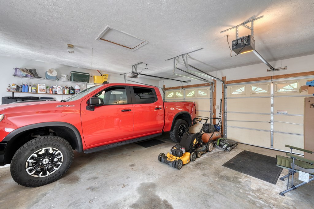79 Mashie Lane Murphy, NC 28906 - Photo 58 of 76 a view of car garage