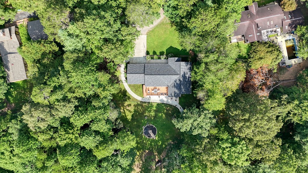 79 Mashie Lane Murphy, NC 28906 - Photo 6 of 76 an aerial view of a house with a yard and large trees