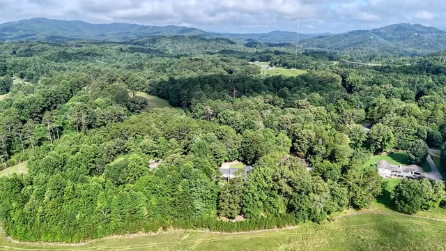 $520,000 | 79 Mashie Lane, Murphy, NC 28906