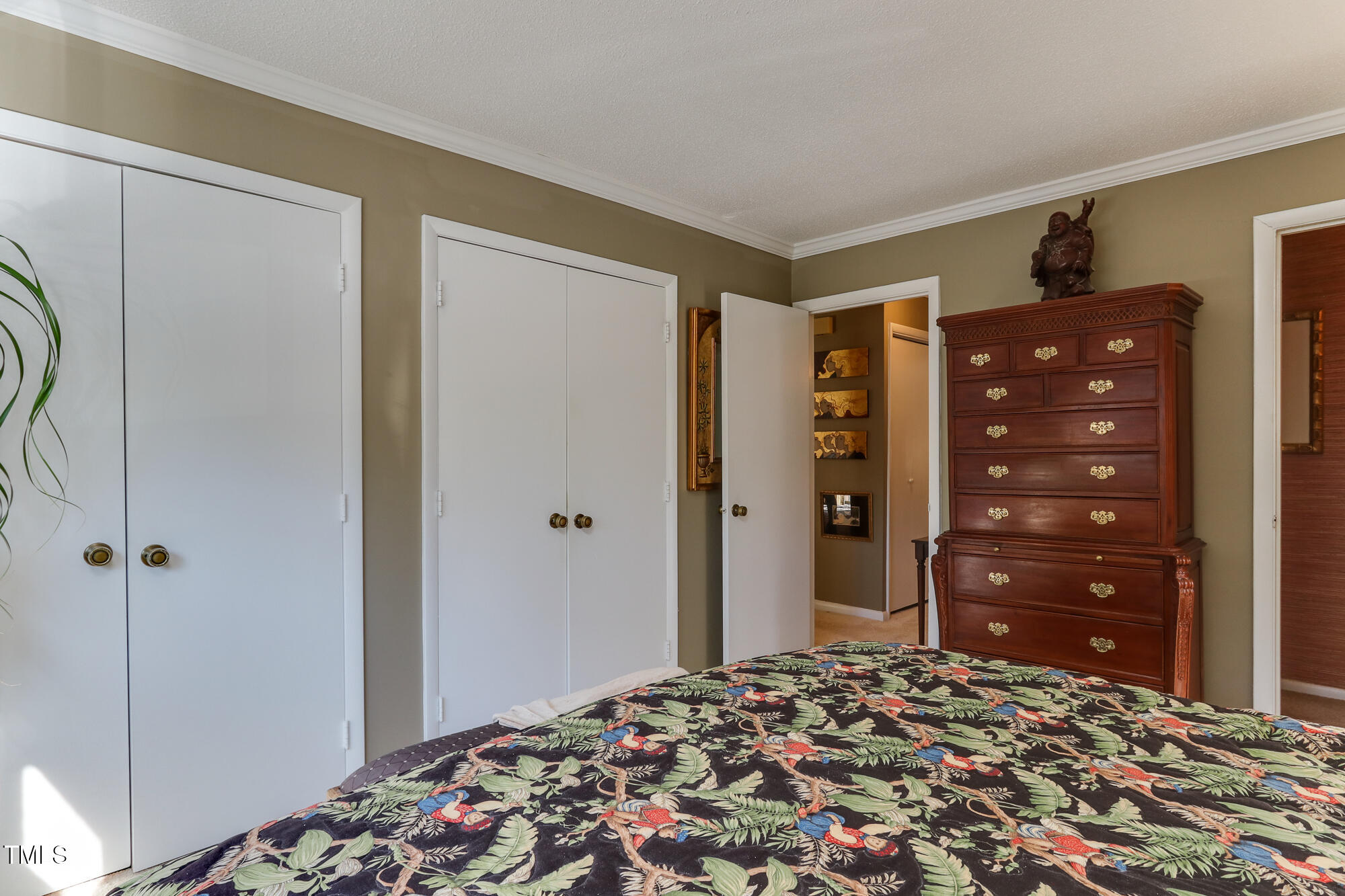 615 Pine Ridge Place Raleigh, NC 27609 - Photo 11 of 22 Pine_Ridge-14