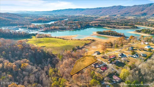 $79,500 | 900 Powell Valley Shores Circle, Speedwell, TN 37870