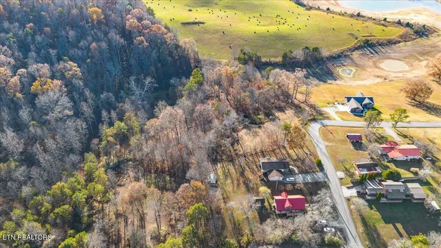 $79,500 | 900 Powell Valley Shores Circle, Speedwell, TN 37870