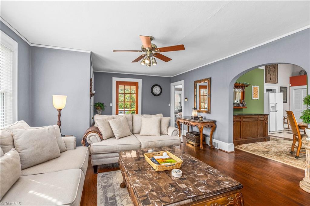 1916 Guilford College Road Jamestown, NC 27282 - Photo 6 of 26