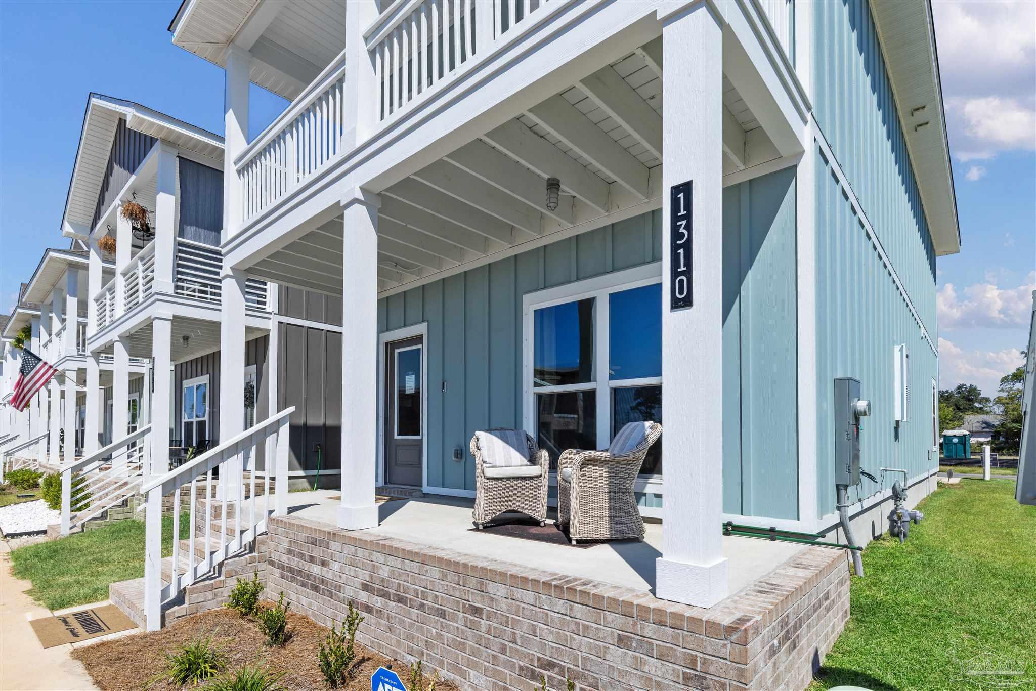 331 South F Street Pensacola, FL 32502 - Photo 2 of 20