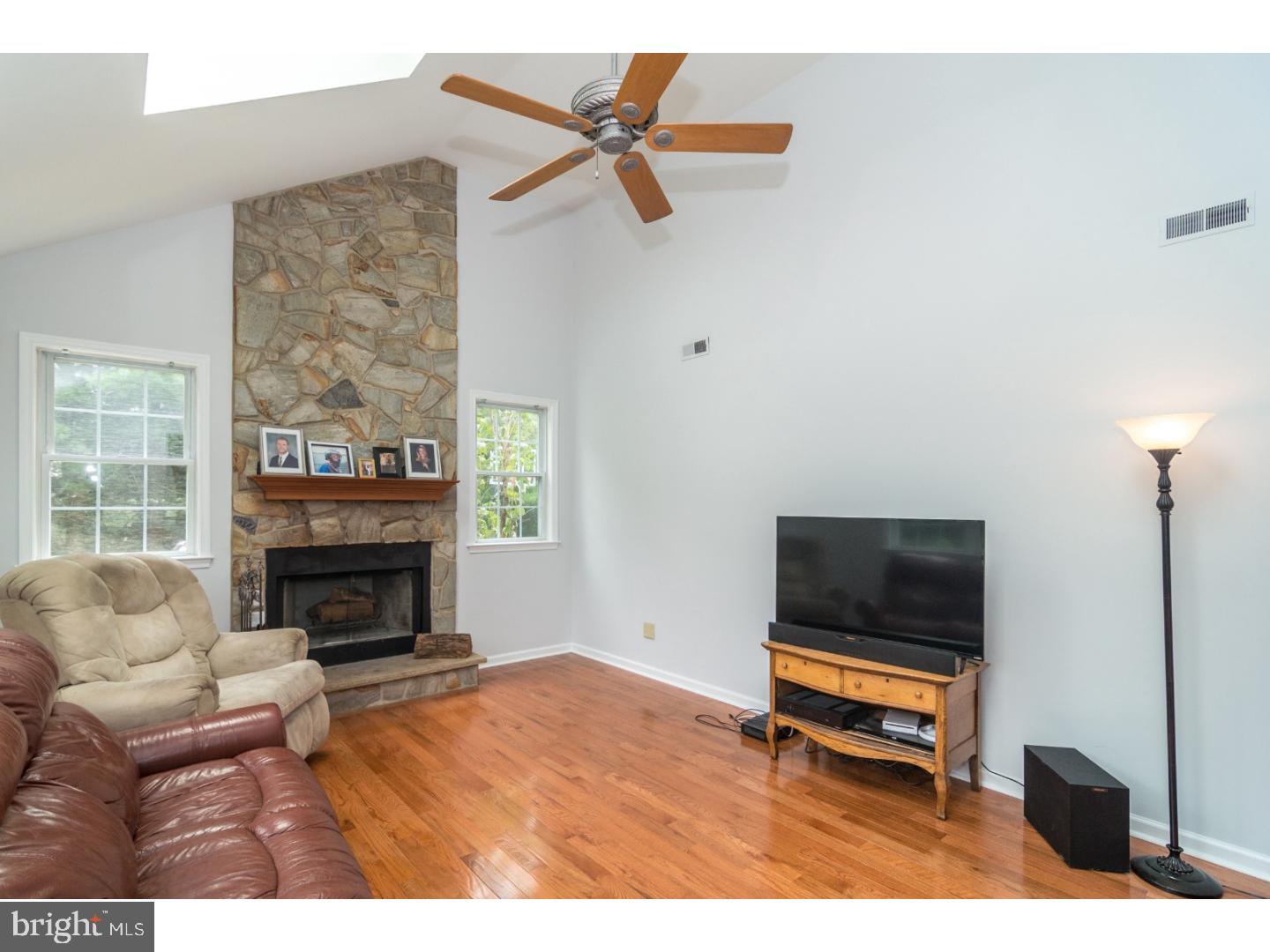 2281 Warwick Road Warrington, PA 18976 - Photo 14 of 25 Gallery Image 14