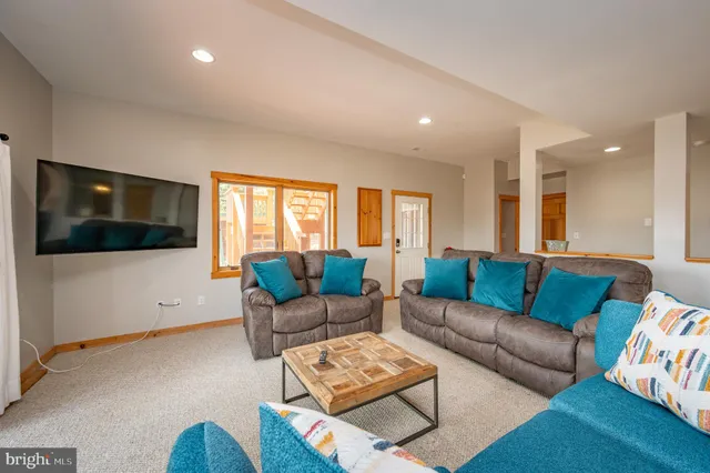 $849,000 | 35 Southridge Terrace, McHenry, MD 21541