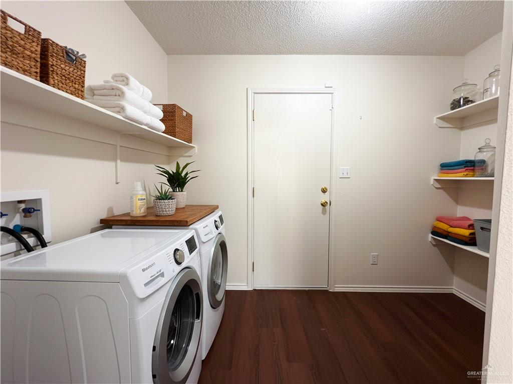 1916 Azalea Street Mission, TX 78573 - Photo 9 of 21