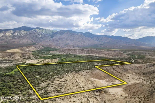 $399,000 | East Miles A Way, Pima, AZ 85543