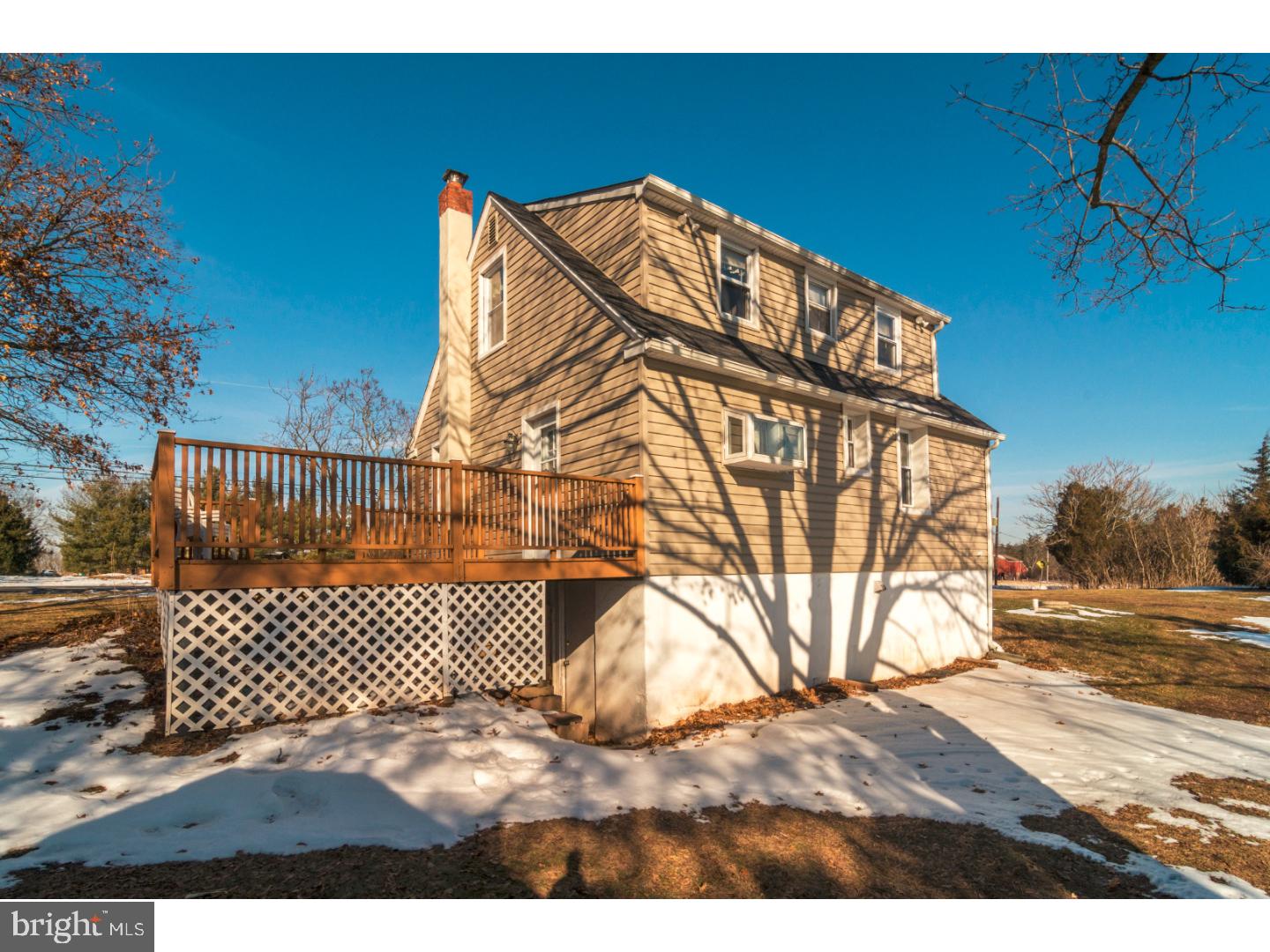 2131 Bedminster Road Perkasie, PA 18944 - Photo 15 of 16 Exterior Back