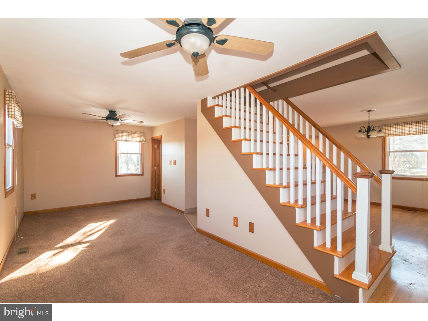 2131 Bedminster Road Perkasie, PA 18944 - Photo 7 of 16 Living Room