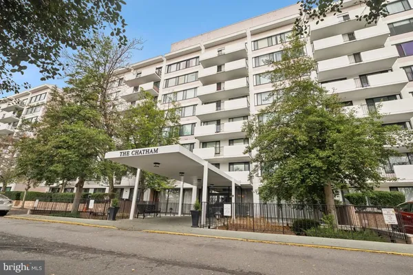 $2,300 | 4501 Arlington Boulevard, Unit 729, Arlington, VA 22203