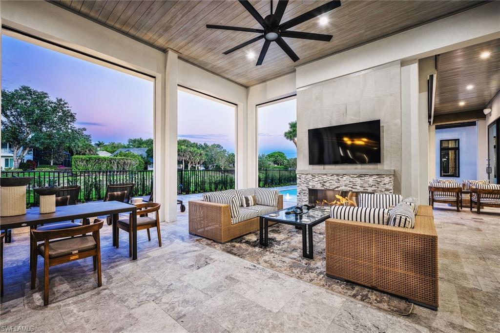 691 Annemore Lane Naples, FL 34108 - Photo 37 of 45