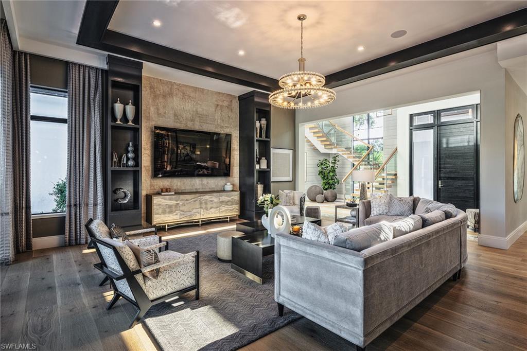 691 Annemore Lane Naples, FL 34108 - Photo 5 of 45