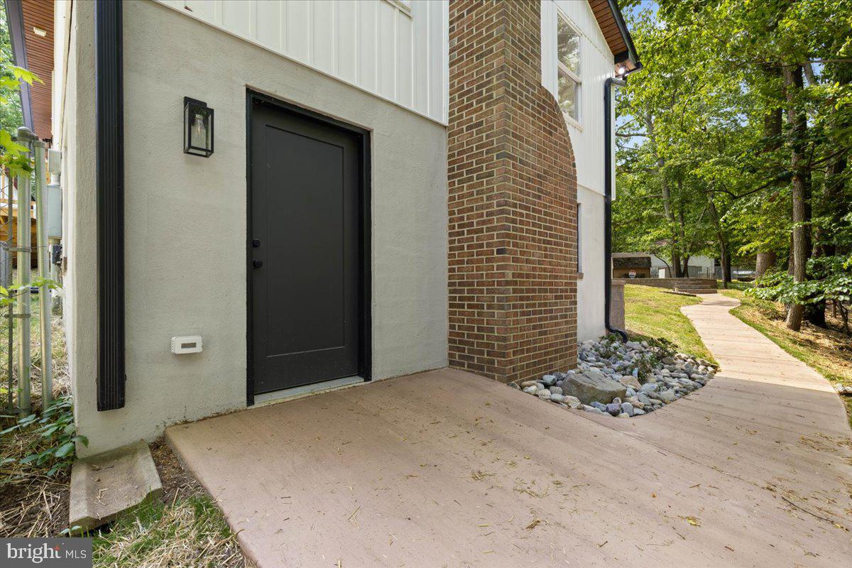 45630 Roper Road Lexington Park, MD 20653 - Photo 43 of 55 Private entrance lower level