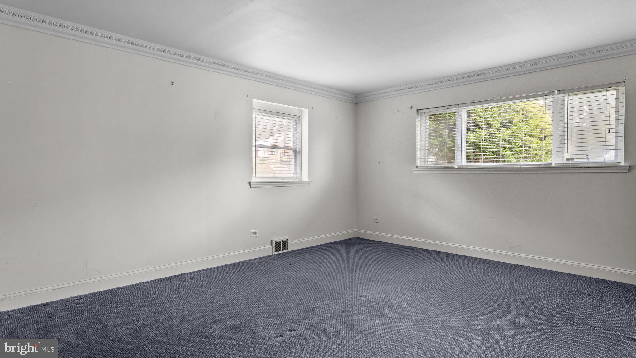 69 Crooked Billet Road Hatboro, PA 19040 - Photo 19 of 33 an empty room with a window