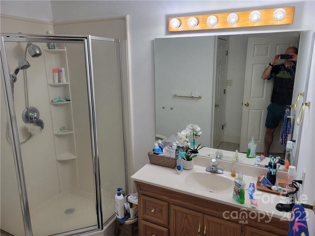 5324 Hillingdon Road Charlotte, NC 28226 - Photo 13 of 21 Gallery Image 13