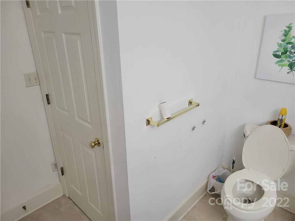 5324 Hillingdon Road Charlotte, NC 28226 - Photo 14 of 21 Gallery Image 14