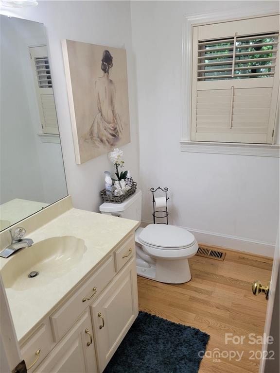 5324 Hillingdon Road Charlotte, NC 28226 - Photo 6 of 21 Gallery Image 6