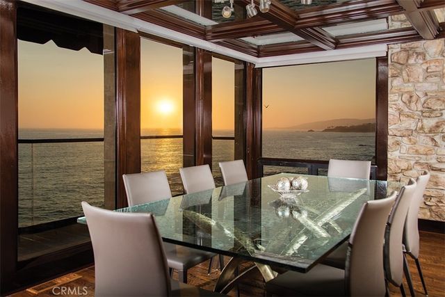 $12,800,000 | 31721 Seacliff Drive, Laguna Beach, CA 92651