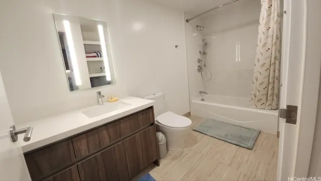 $3,300 | 1515 Liona Street, Unit 1306, Honolulu, HI 96814