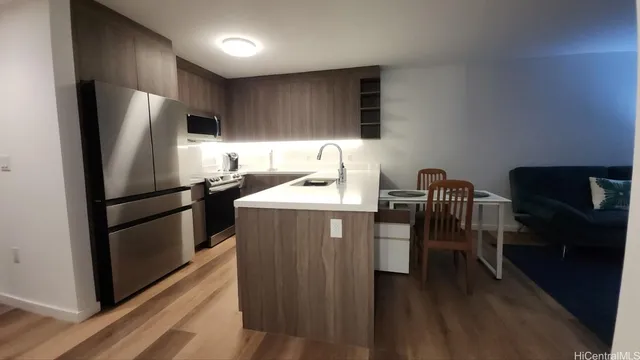 $3,300 | 1515 Liona Street, Unit 1306, Honolulu, HI 96814