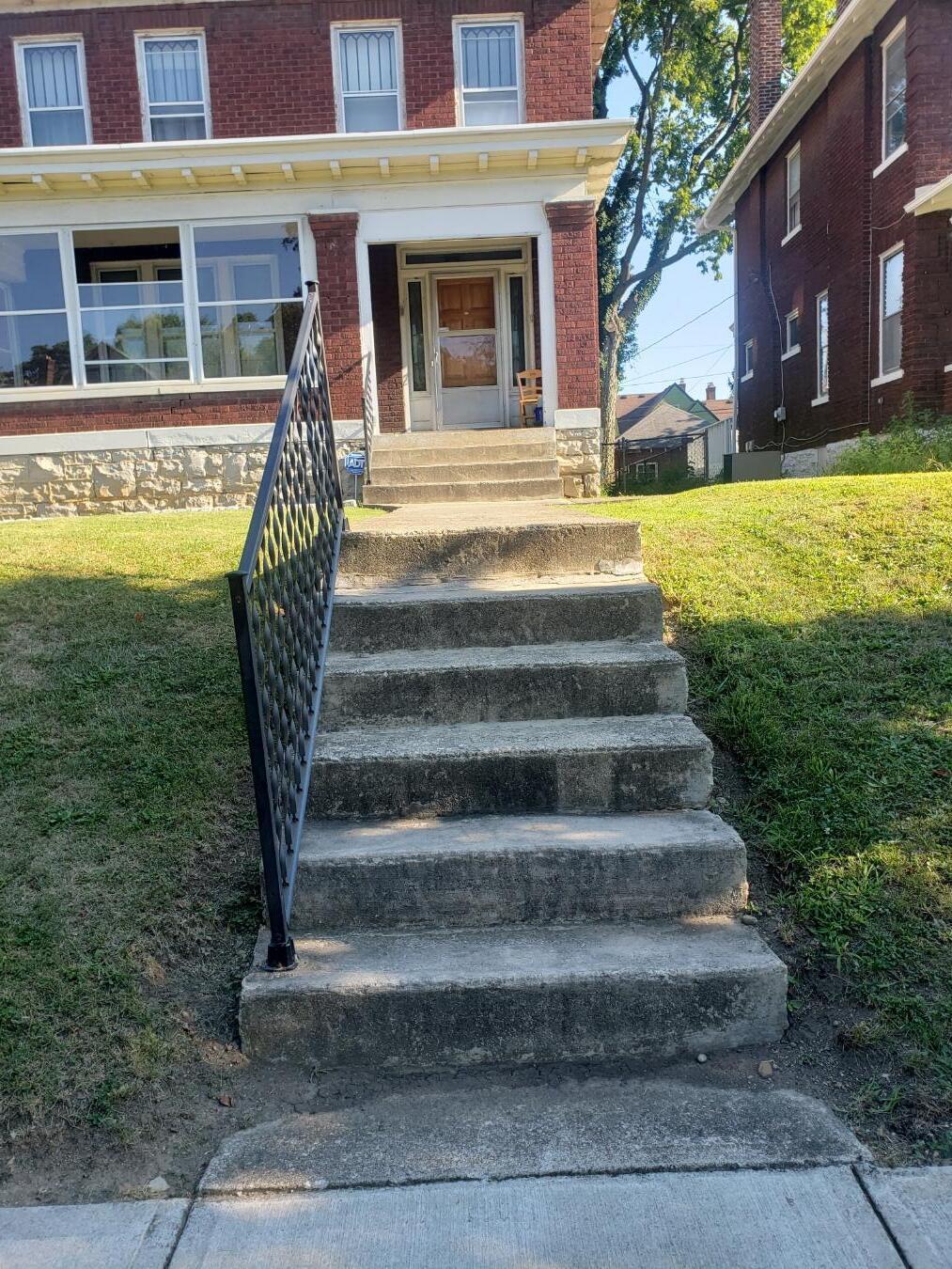 1846 Bryden Road Columbus, OH 43205 - Photo 3 of 40 20220819_092736