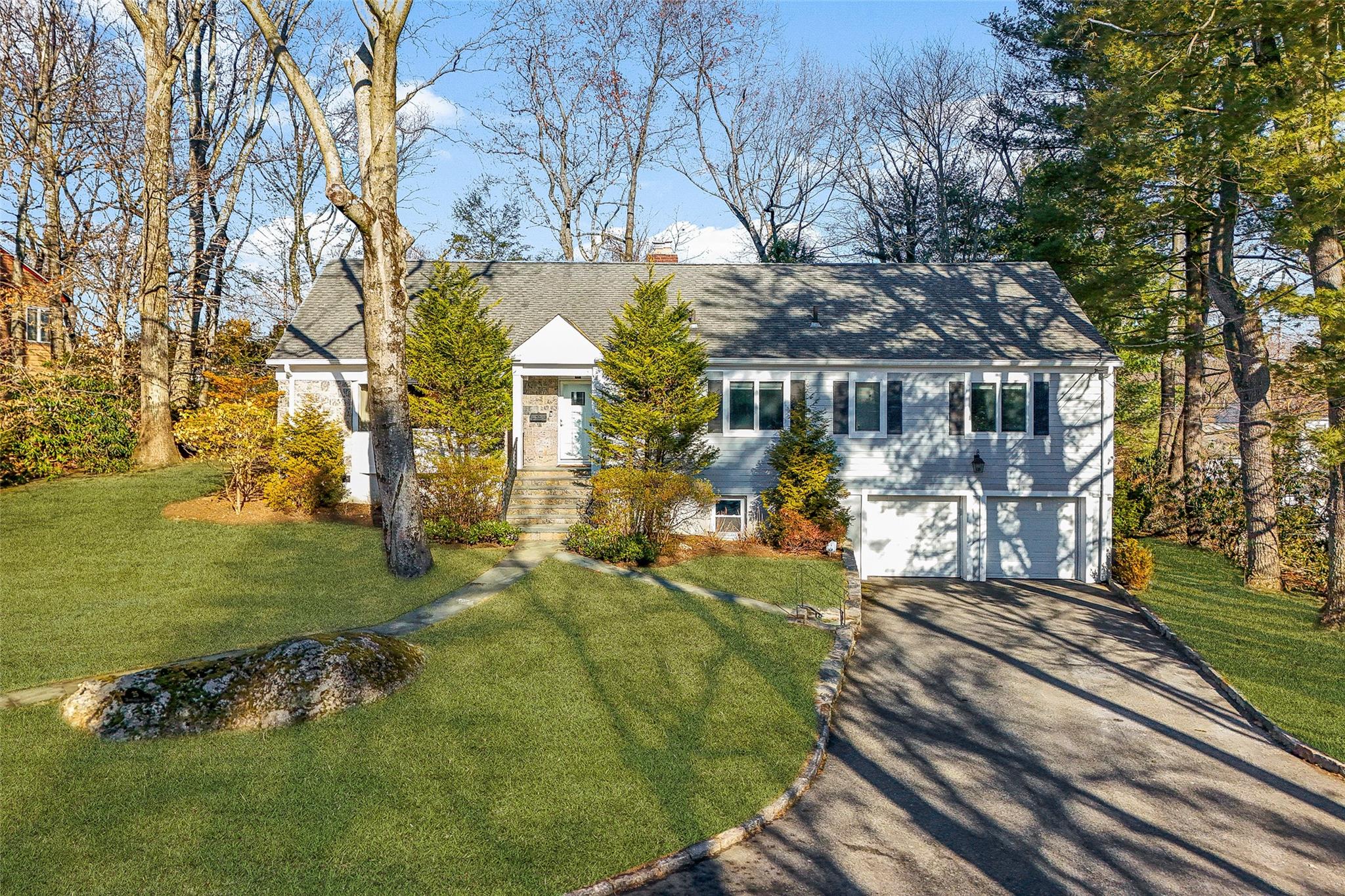 25 Myrtledale Road Scarsdale, NY 10583 - Photo 1 of 1 a view of a house with a yard