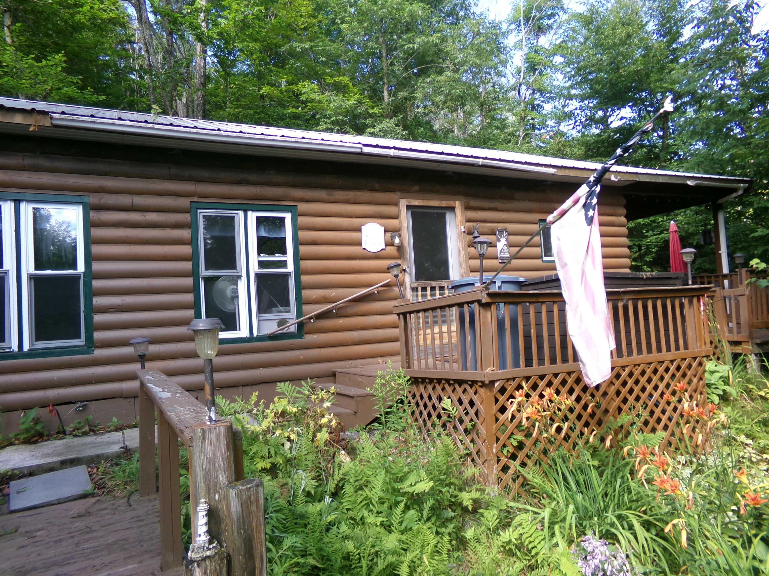 189 Lake Road Chateaugay, NY 12920 - Photo 7 of 10 100_0554