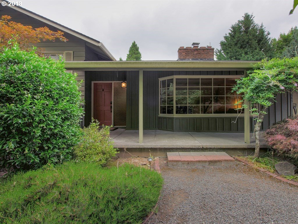 15165 Southwest Bull Mountain Road Tigard, OR 97224 - Photo 2 of 32 Gallery Image 2