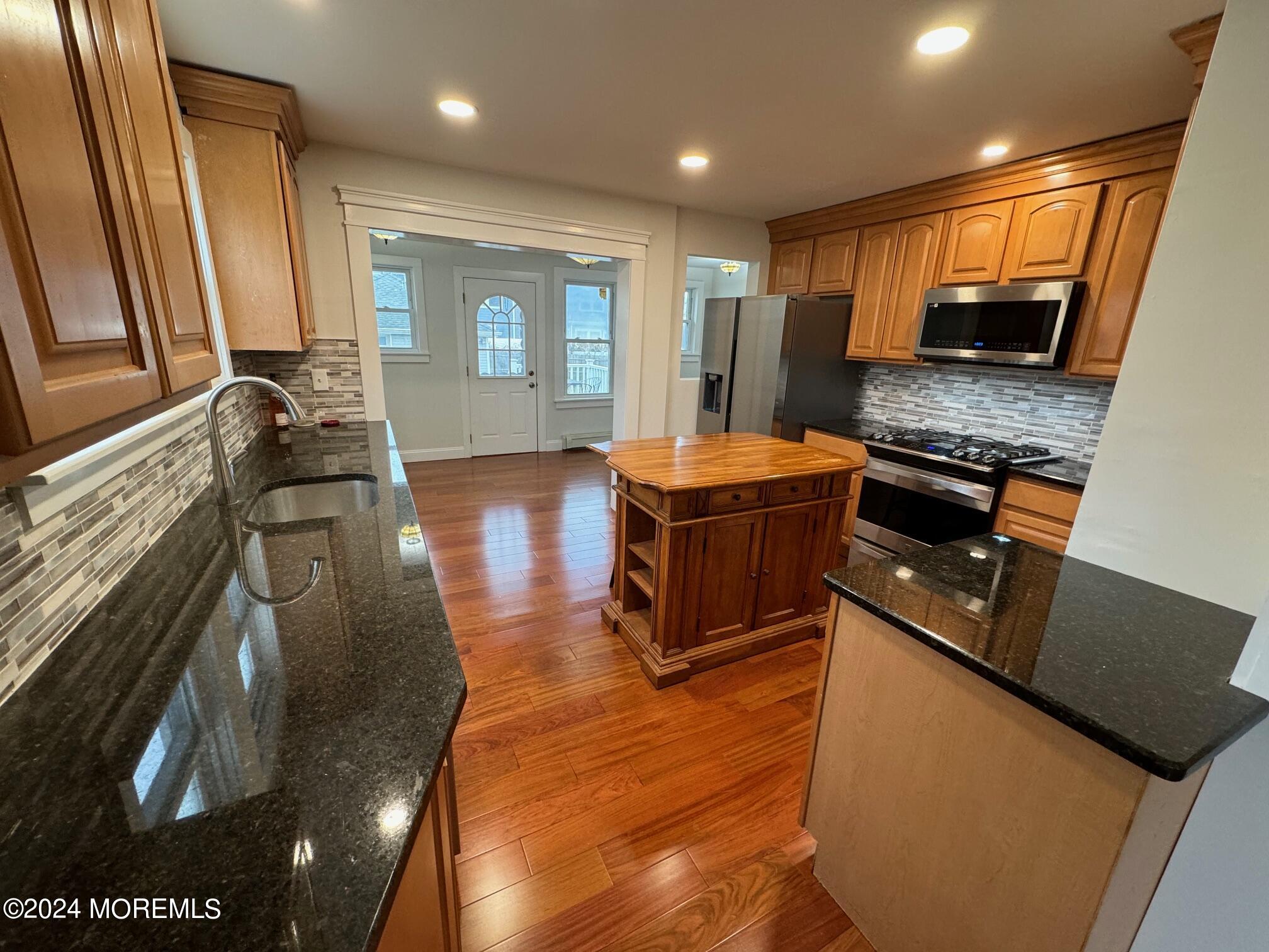 503 Forman Avenue Point Pleasant Beach, NJ 08742 - Photo 6 of 18 IMG_3637