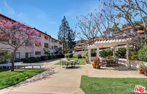 $344,500 | 501 Palisades Drive, Unit 219, Pacific Palisades, CA 90272