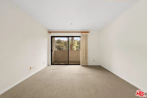 $344,500 | 501 Palisades Drive, Unit 219, Pacific Palisades, CA 90272