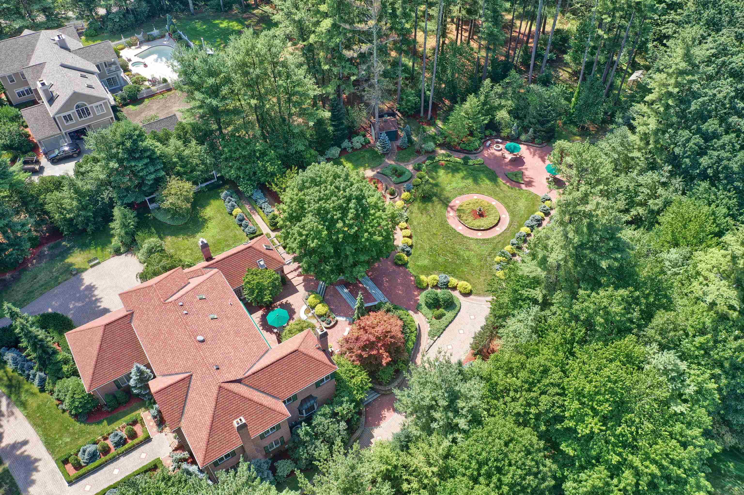 16 Camelot Road Windham, NH 03087 - Photo 36 of 40